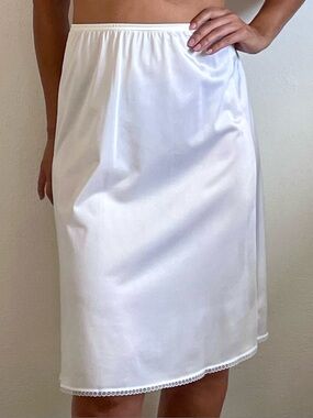 Vintage Vassarette A-Line Lace Trimmed Slip Skirt Medium
